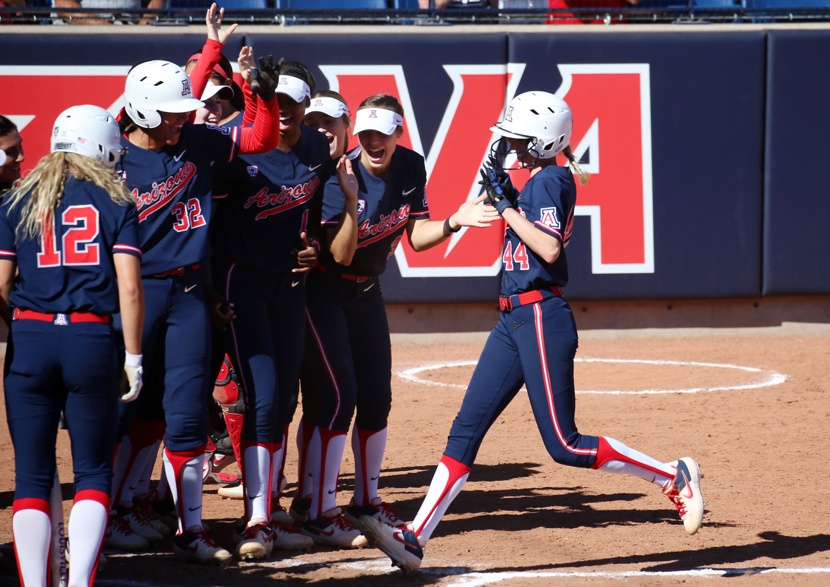 Arizona Wildcats 8, Oregon Ducks 0, Pac-12 softball